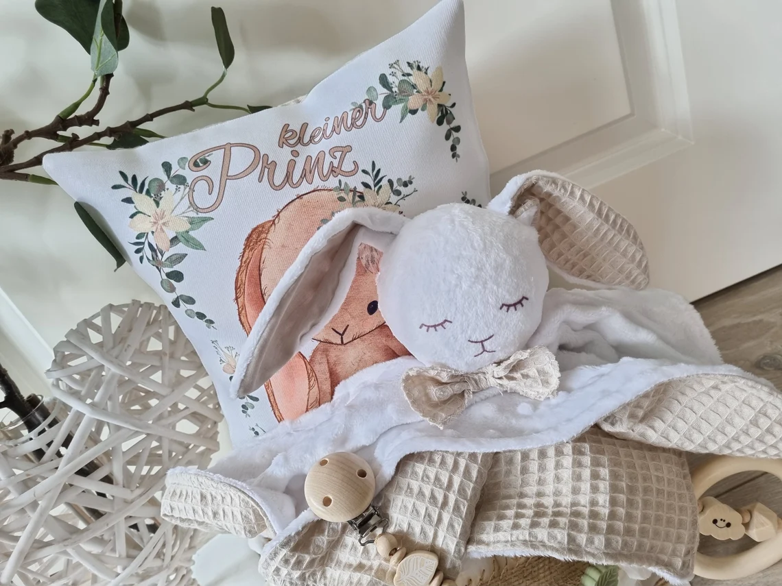 Windeltorte XXL Junge & Mädchen Kuscheltier Hase Hoppi