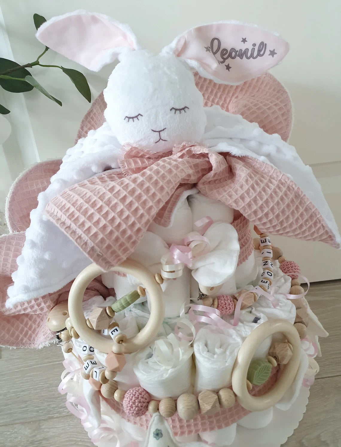 Windeltorte Mädchen Kuscheltier Hase Hoppi