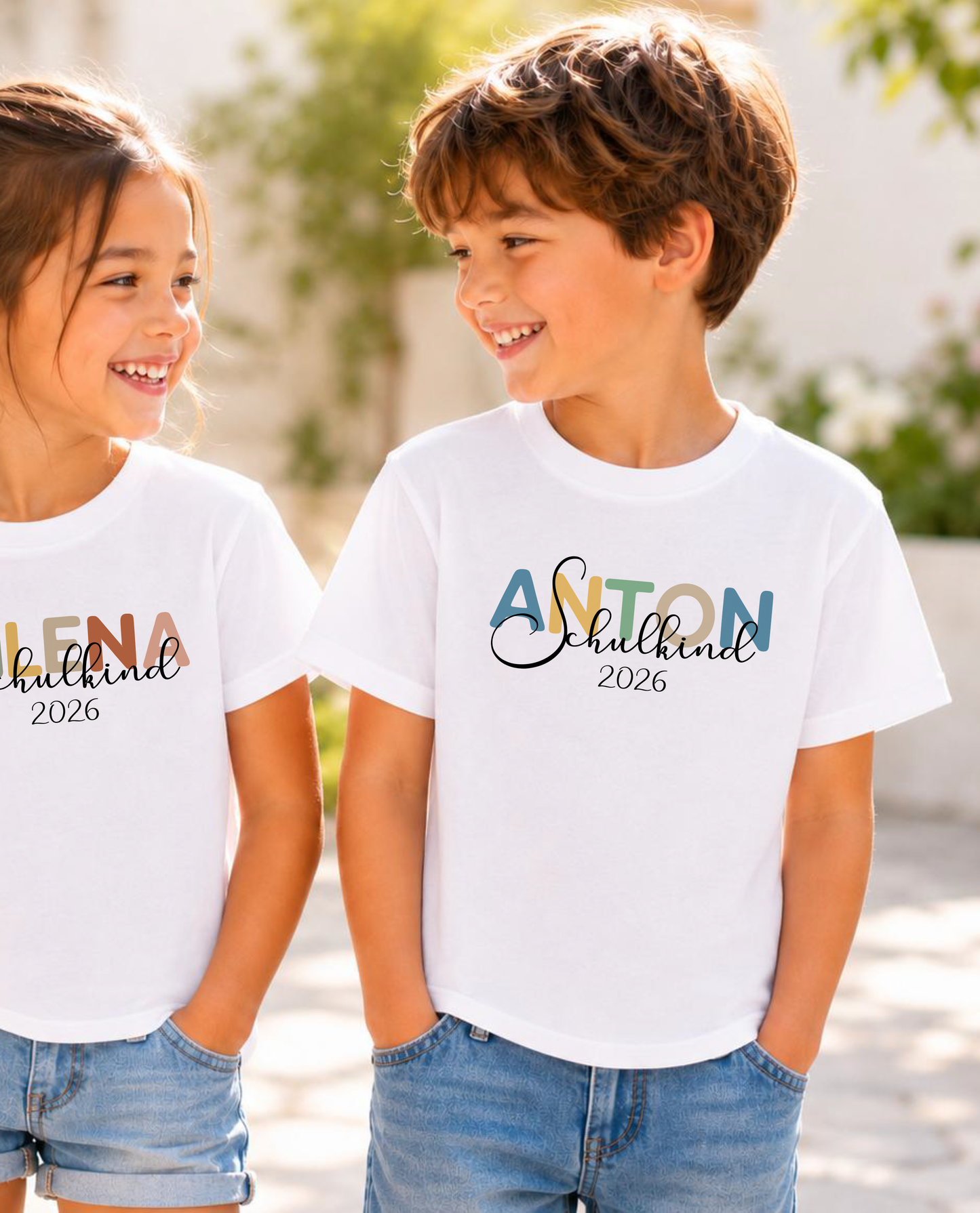 Schulkind 2026 T-Shirt personalisiert mit Name | Einschulung