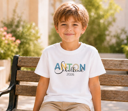 Schulkind 2026 T-Shirt personalisiert mit Name | Einschulung