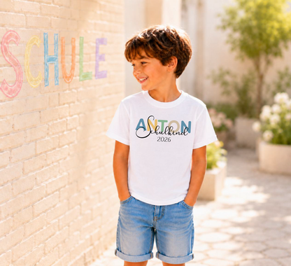 Schulkind 2026 T-Shirt personalisiert mit Name | Einschulung